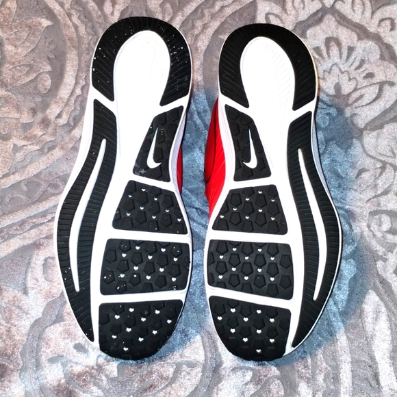 Nike Big Boys Star Runner 2  Sneakers (Size 7Y - Red/Black-AQ3542-600)-EXCELLENT - Picture 5 of 7